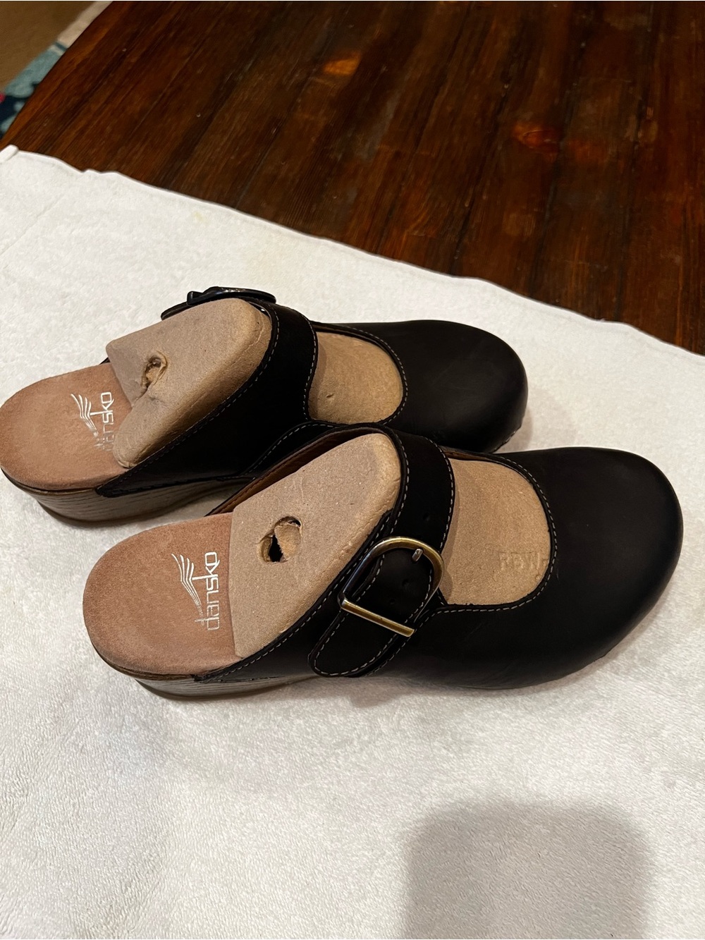 Women’s Dansko Martina Mary Jane’s - Picture 4 of 8
